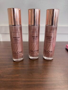 Revolution Molten Body Glow Liquid Illuminator - Rose Gold
3PACK CASEPACKED